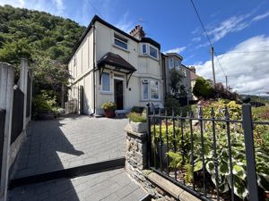 Photo 40- click for photo gallery